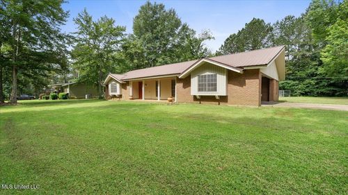 3222 Stage Rd, Morton, MS, 39117-8101 | Card Image