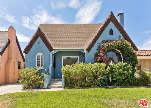 1110 W 80th Street, Los Angeles, CA, 90044 | Card Image