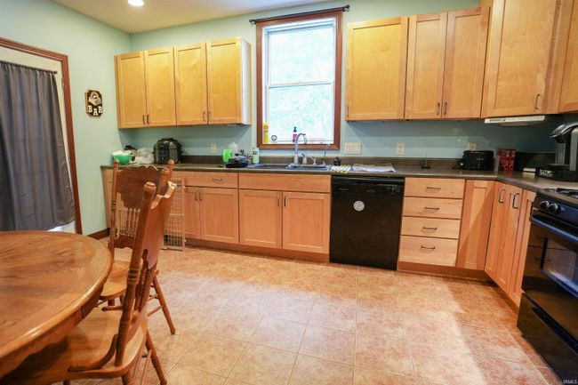 1326 N Wells St, House other with 2 bedrooms, 2 bathrooms and null parking in Delphi IN | Image 4