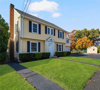 14 Fairview Avenue, House other with 5 bedrooms, 2 bathrooms and 5 parking in Lincoln RI | Image 2