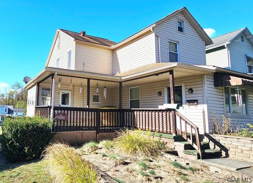 209 Blue Diamond St, Johnstown, PA, 15902-3235 | Card Image