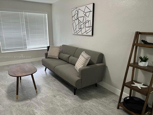 apt-6-3771 Sw 1st St, Fort Lauderdale, FL, 33312-1045 | Card Image