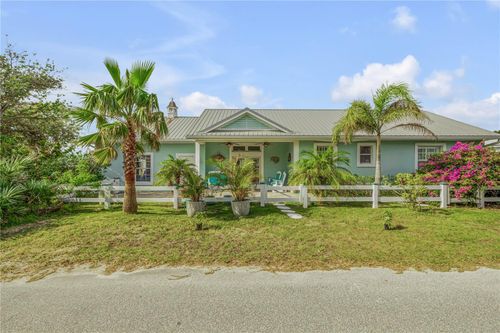 322 Columbus Avenue, New Smyrna Beach, FL, 32169 | Card Image