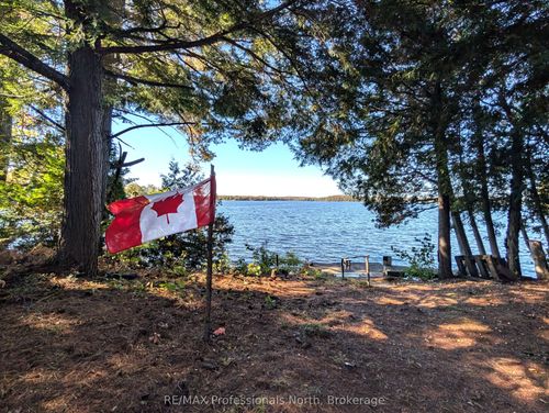 40 Centre Rd, South River, ON, P0A1X0 | Card Image