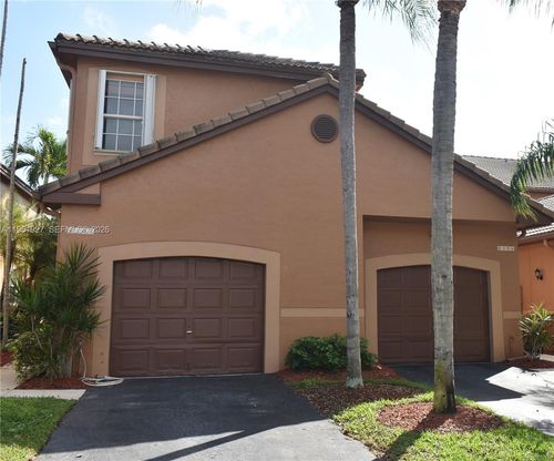 1402 Veracruz Ln, Weston, FL, 33327-1738 | Card Image