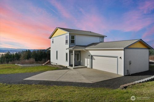 163 Yates Rd, Chehalis, WA, 98532-8692 | Card Image