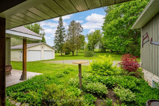 18573 Beaverbrook Rd, House other with 2 bedrooms, 2 bathrooms and 8 parking in Martintown ON | Image 37