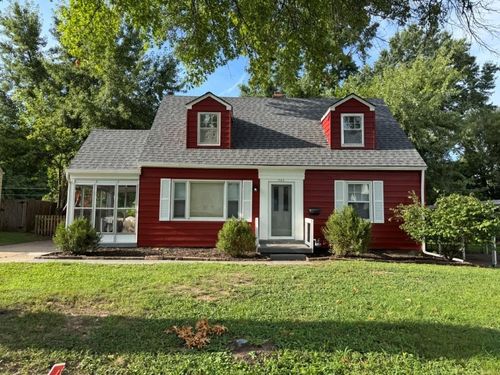 1323 W 29th St S, Independence, MO, 64052-3171 | Card Image