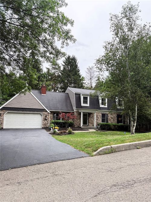 924 Deerfield Rd, Elmira, NY, 14905-1408 | Card Image