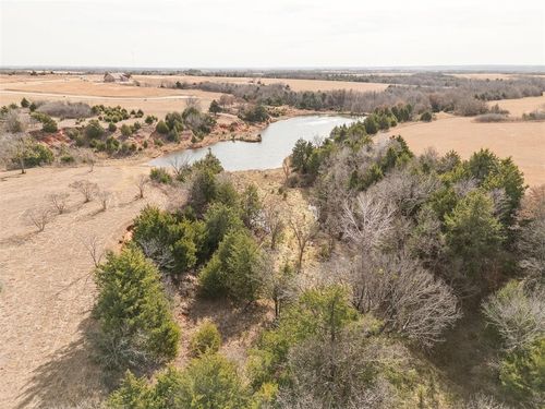 1250 W Chestnut Rd, Goldsby, OK, 73093-9157 | Card Image