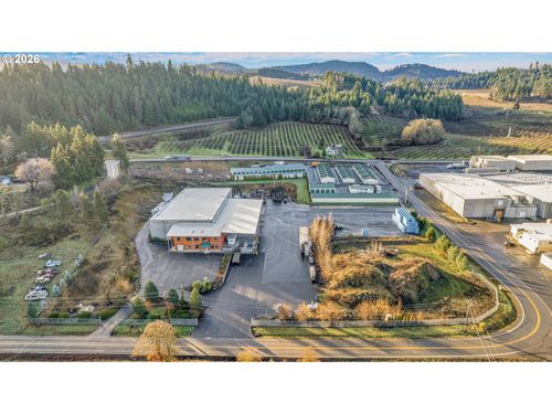 3315 Stadelman Dr, Hood River, OR, 97031-9421 | Card Image