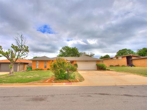 10208 Little Pond Drive, Oklahoma City, OK, 73162 | Card Image