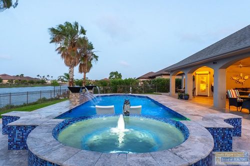 7 Sawgrass Ct, Laguna Vista, TX, 78578-2934 | Card Image