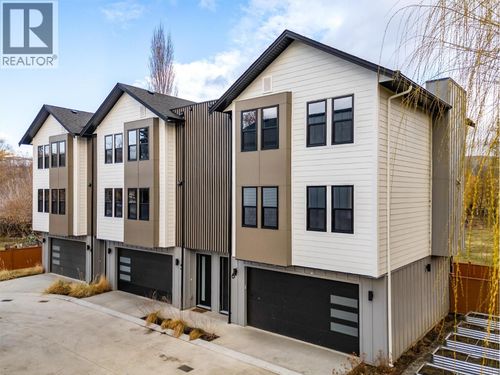 6-3590 Redecopp Rd, Lake Country, BC, V4V1X5 | Card Image