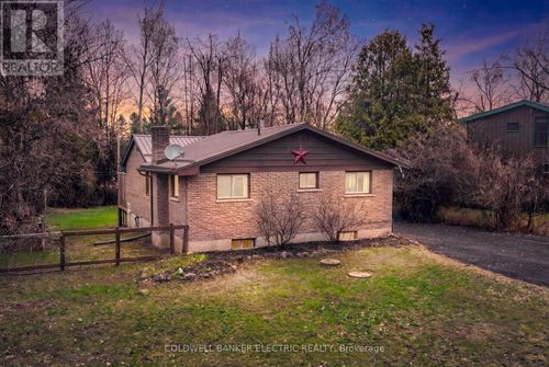 30 Woods Avenue, Kawartha Lakes (Emily), ON, K0L2W0 | Card Image