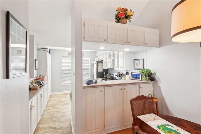 Dining Area-Kitchen | Image 9
