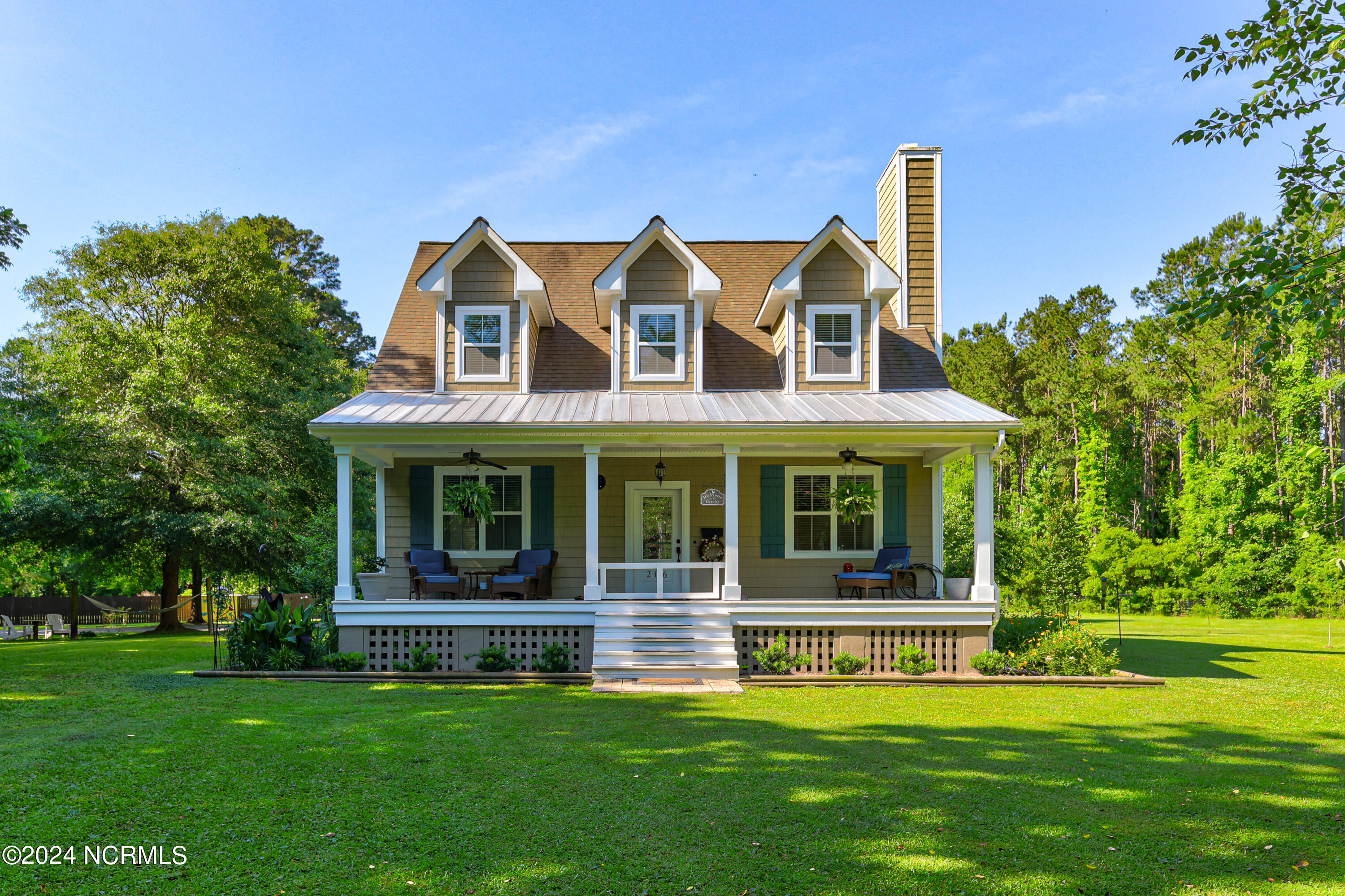 Shelter Cove Rd, Burgaw, NC 28425