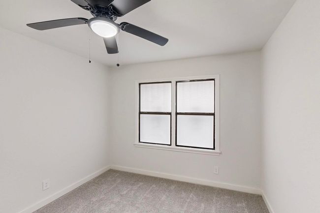 4109 Fortune Ln, House other with 3 bedrooms, 2 bathrooms and null parking in Dallas TX | Image 24