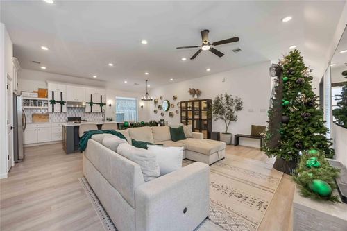 12315 Sterling Oak Dr, Houston, TX, 77044-2823 | Card Image