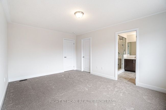 637 Etheridge Ave, House other with 4 bedrooms, 3 bathrooms and 1 parking in Milton ON | Image 21