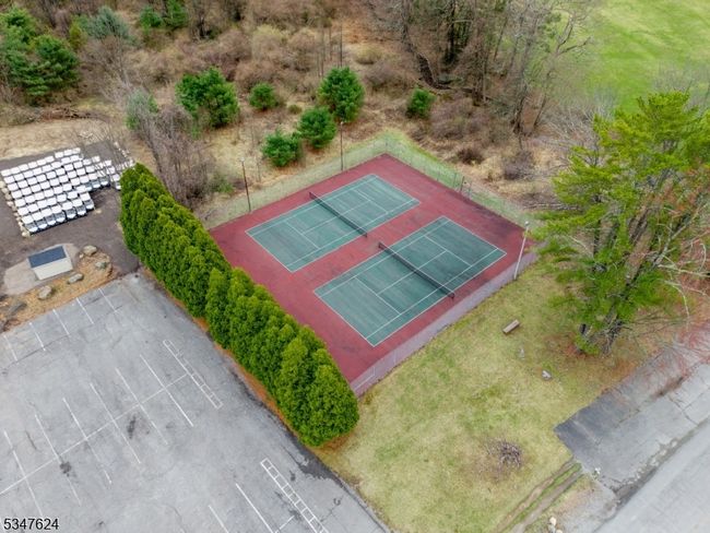 101 Hidden Gln, Townhouse with 3 bedrooms, 2 bathrooms and null parking in Montague NJ | Image 31