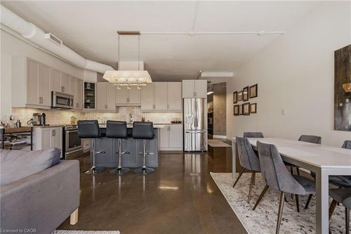 504-66 Bay St S, Hamilton, ON, L8P4Z6 | Card Image