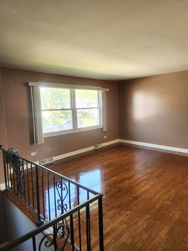 17109 Magnolia Dr, House other with 3 bedrooms, 2 bathrooms and 2 parking in Hazel Crest IL | Image 4