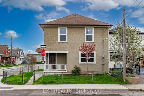 1f-54 Frederick Ave, Hamilton, ON, L8H4K4 | Card Image
