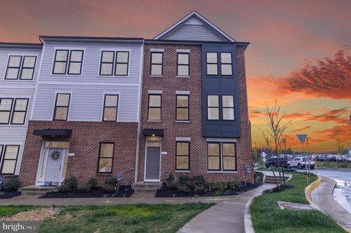 251 Willis St, FREDERICKSBURG, VA, 22401-5612 | Card Image