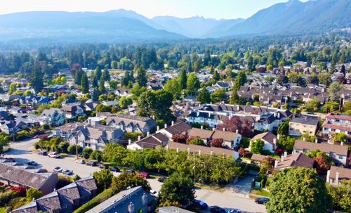 24-230 W 14th St, North Vancouver, BC, V7M1P3 | Card Image