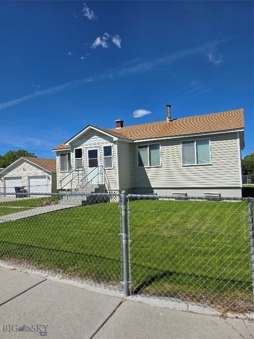 331 N Walnut St, Dillon, MT, 59725-2913 | Card Image