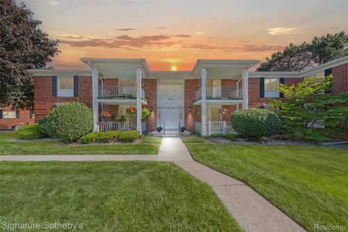 apt-1-1870 Fort St, Trenton, MI, 48183-2019 | Card Image
