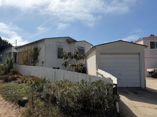 2426 Seaside St, San Diego, CA, 92107-1409 | Card Image