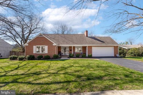 316 Homan Ave, STATE COLLEGE, PA, 16801-6334 | Card Image