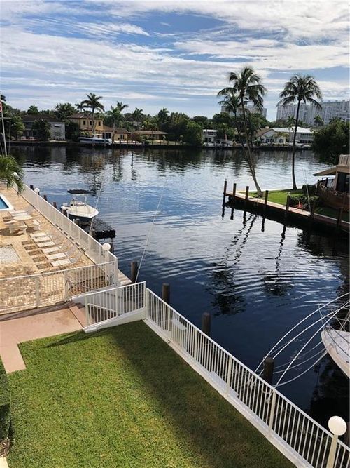306-3100 Ne 49th St, Fort Lauderdale, FL, 33308-4940 | Card Image