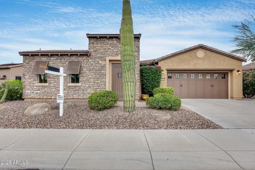 12904 W Pinnacle Vista Dr, Peoria, AZ, 85383-3935 | Card Image