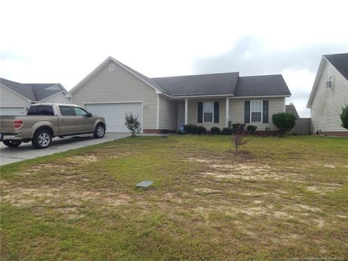 1022 Coalport Rd, Hope Mills, NC, 28348-8002 | Card Image