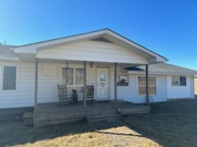 House porch | Image 3