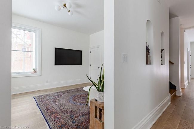 45 Park St W, House other with 6 bedrooms, 4 bathrooms and 4 parking in Dundas ON | Image 18