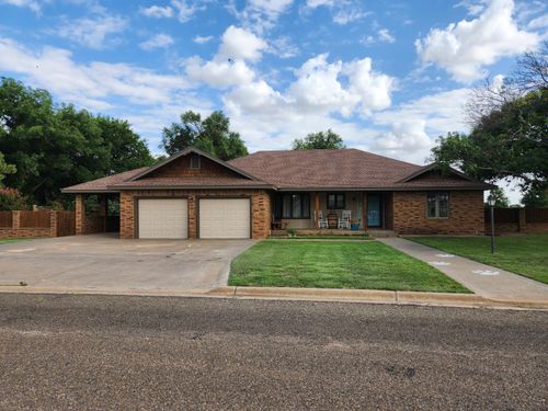 507 Mesa Dr, Plainview, TX, 79072-6535 | Card Image