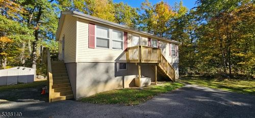 1-76 Winding Hill Dr, Sussex, NJ, 07461-4712 | Card Image