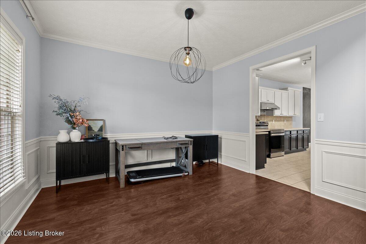 Residential in Crestwood 2