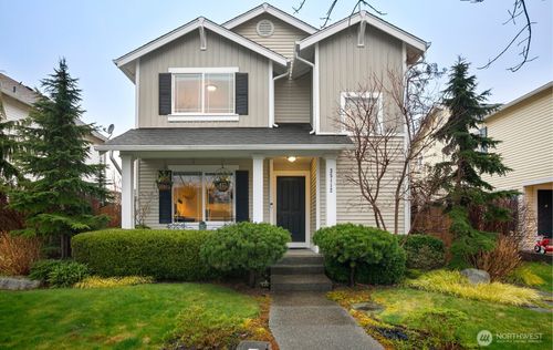 35112 Se Kinsey St, Snoqualmie, WA, 98065-9084 | Card Image