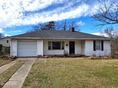 1016 Benton Ave, Neosho, MO, 64850-2429 | Card Image