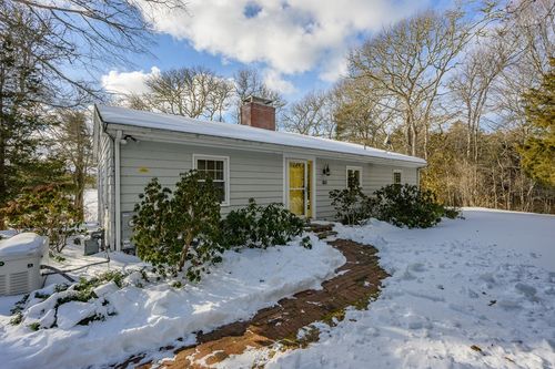 103 Pine Tree Dr, Centerville, MA, 02632-5100 | Card Image
