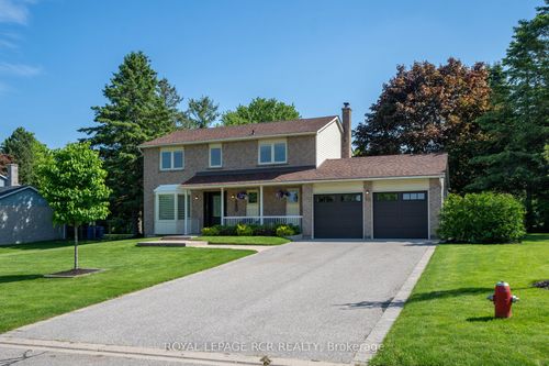 15 Brawton Dr, Palgrave, ON, L7E0C9 | Card Image
