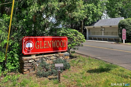 50-50 Greenview Ln, Milford, CT, 06461-2365 | Card Image