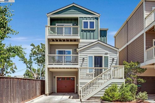 200 Valletta Ln, Pleasanton, CA, 94566-7148 | Card Image