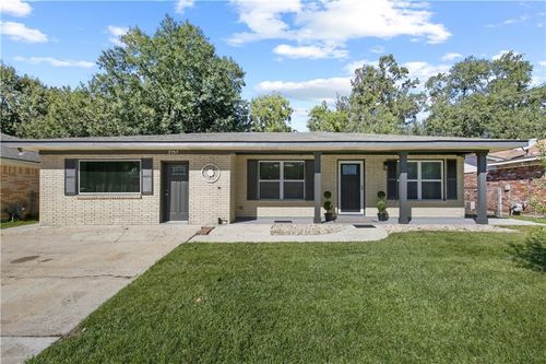 3757 Brookwood Dr, Slidell, LA, 70458-4711 | Card Image