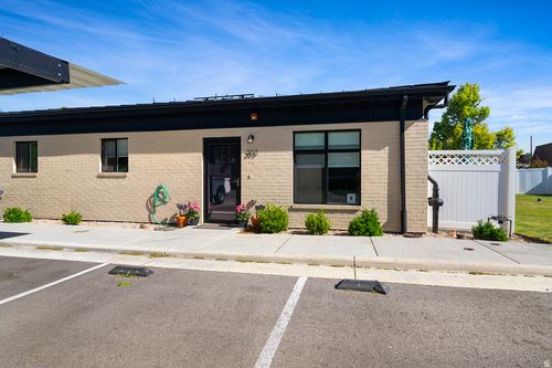 203-861 E 3580 S, Salt Lake City, UT, 84106-4454 | Card Image